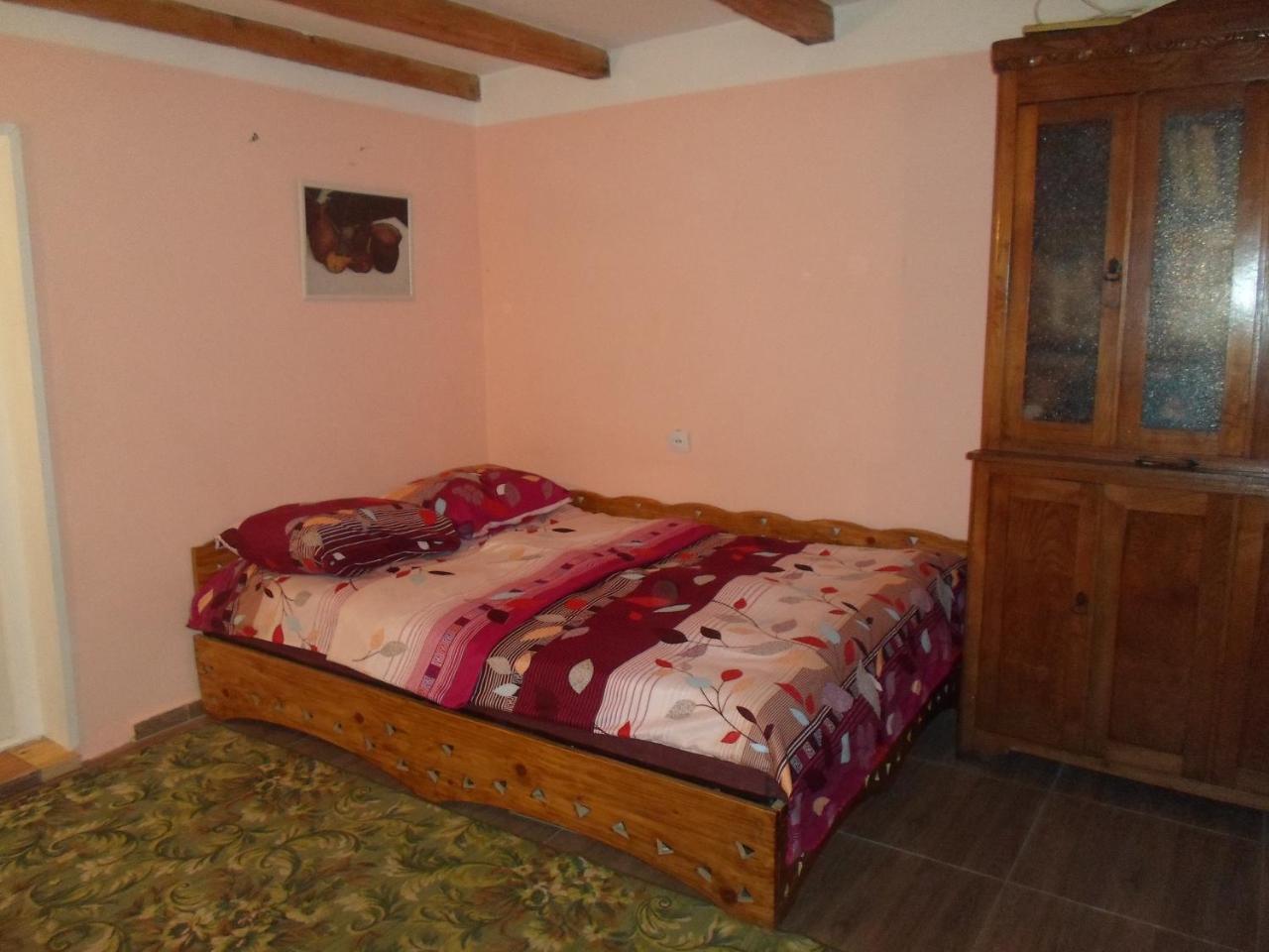 Guesthouse Aisi In Lagodekhi Bagian luar foto