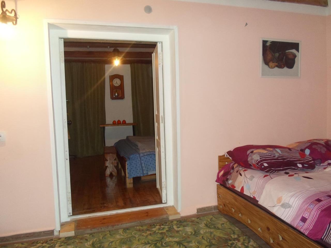 Guesthouse Aisi In Lagodekhi Bagian luar foto