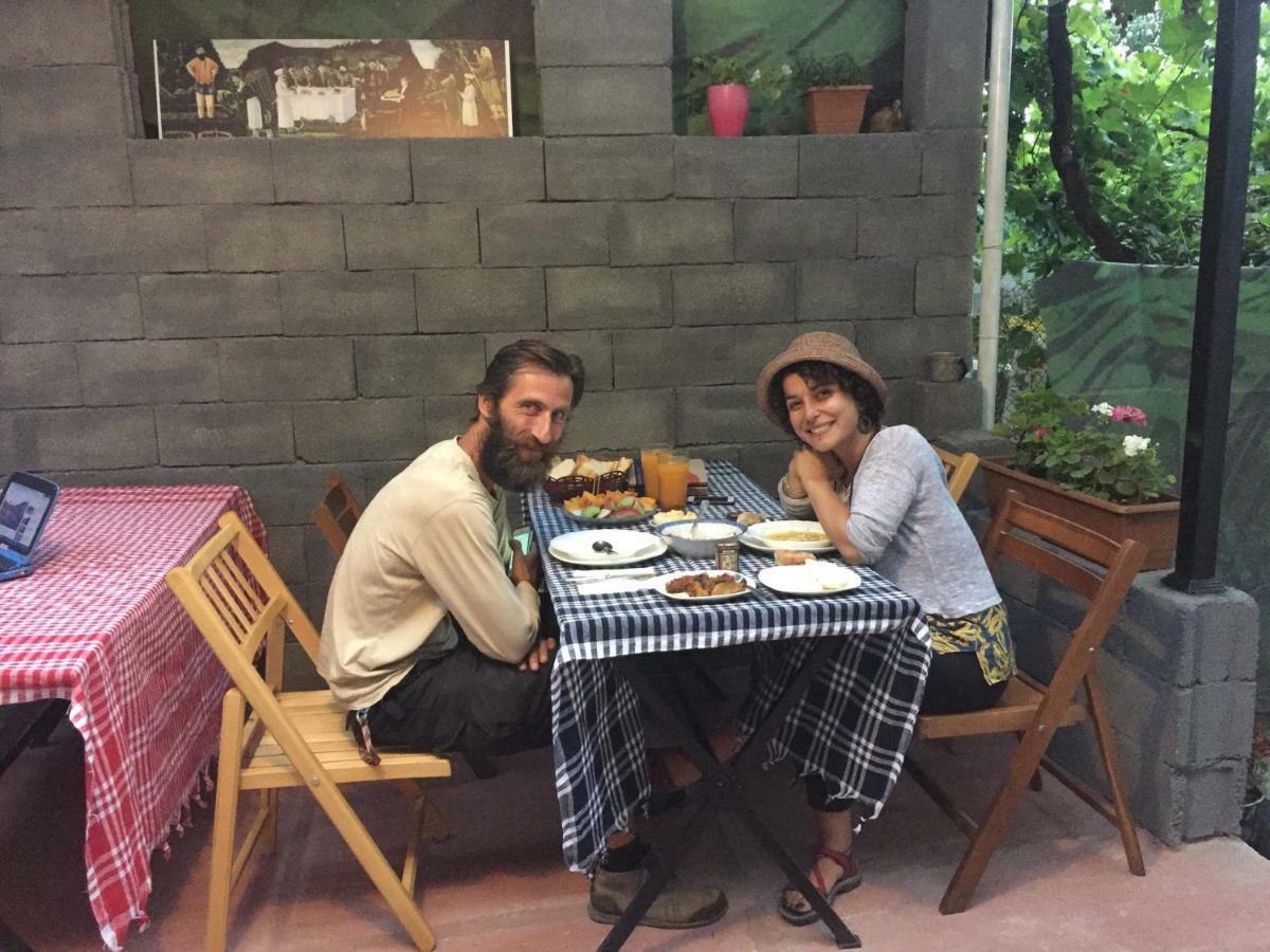 Guesthouse Aisi In Lagodekhi Bagian luar foto