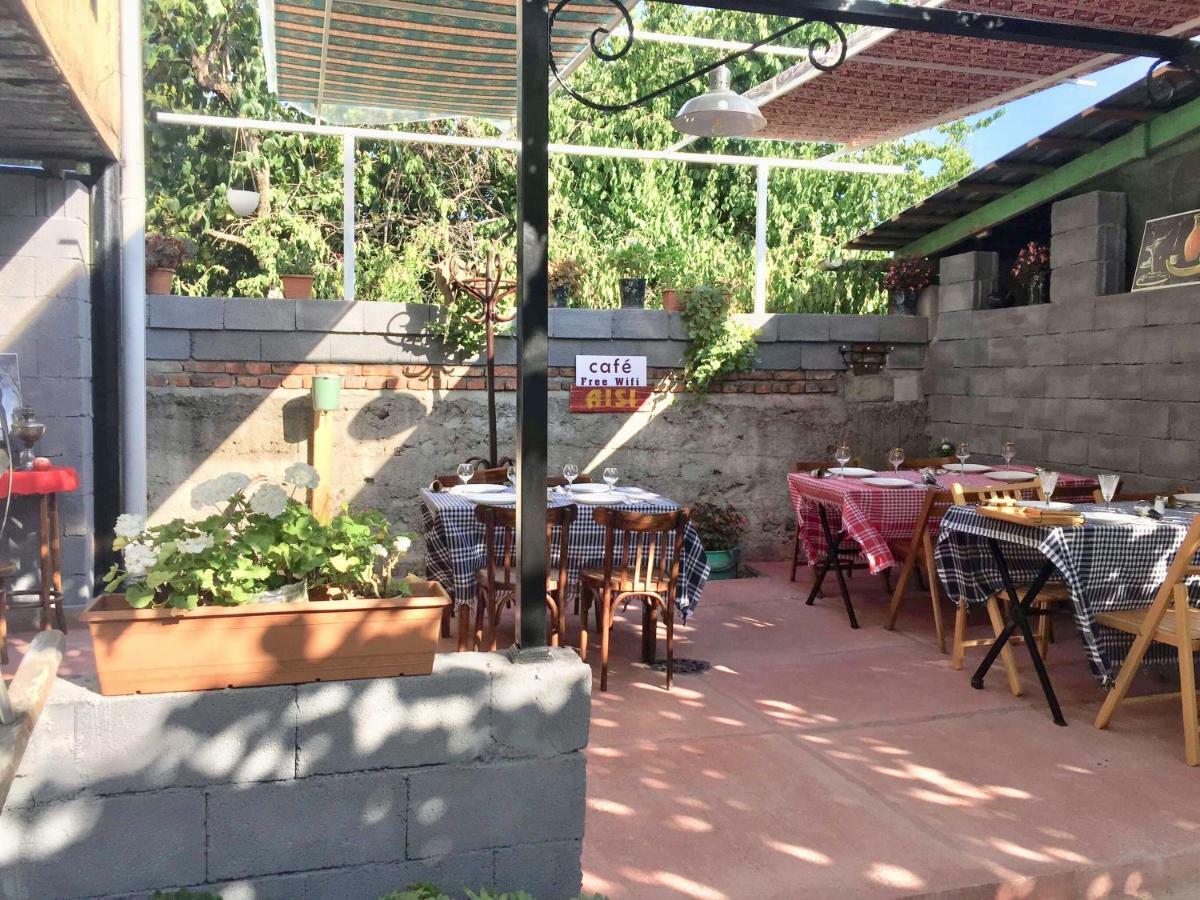 Guesthouse Aisi In Lagodekhi Bagian luar foto